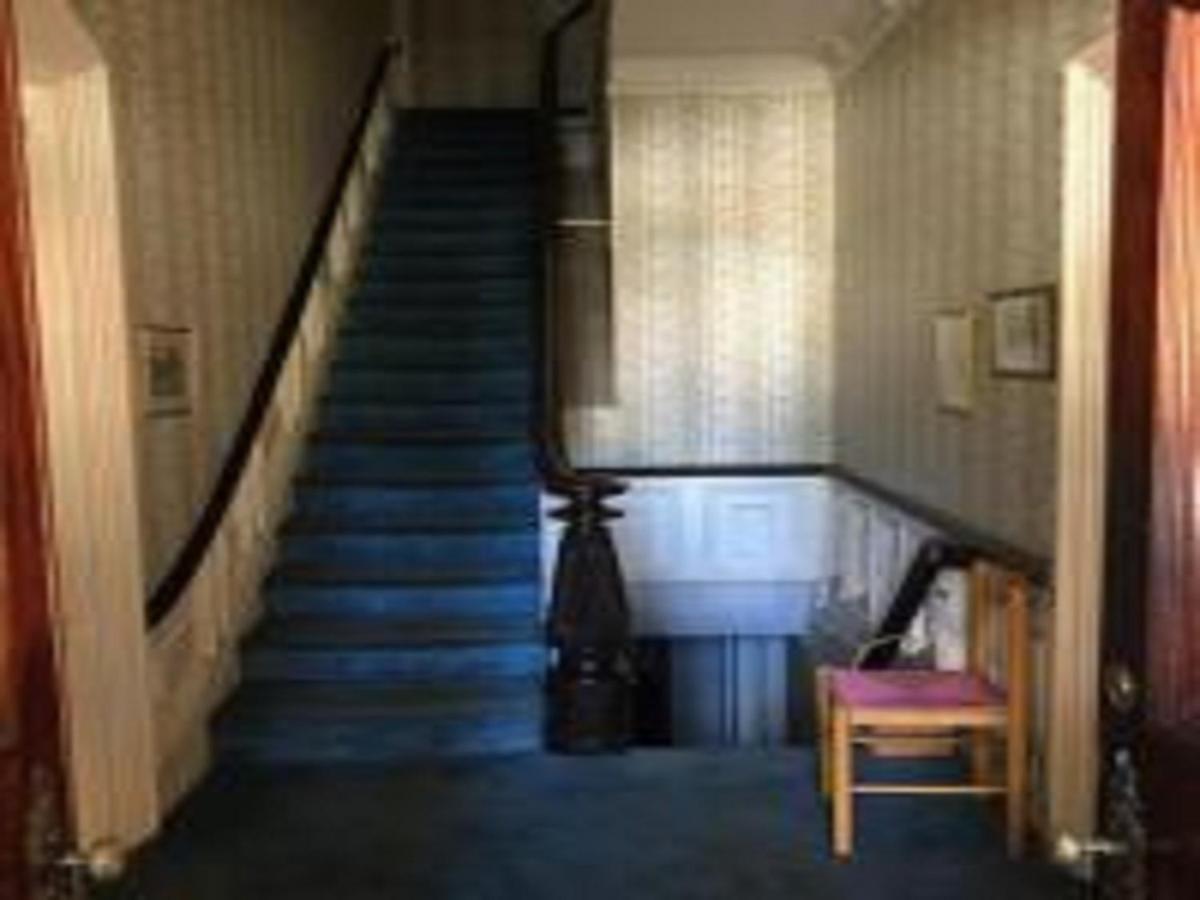 Mini Mansion Hotel Affordable Stays Plainfield Nj Near Public Transportation Екстер'єр фото